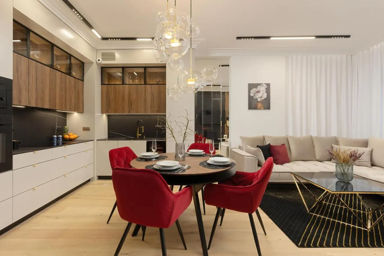 Kasprzaka Apartments With Ac & Parking By Renters Prestige 바르샤바