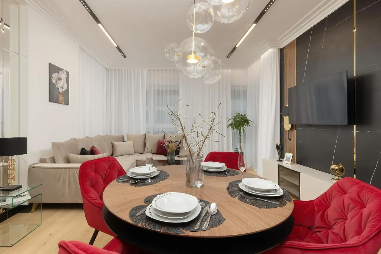 Kasprzaka Apartments With Ac & Parking By Renters Prestige Warszawa Polska