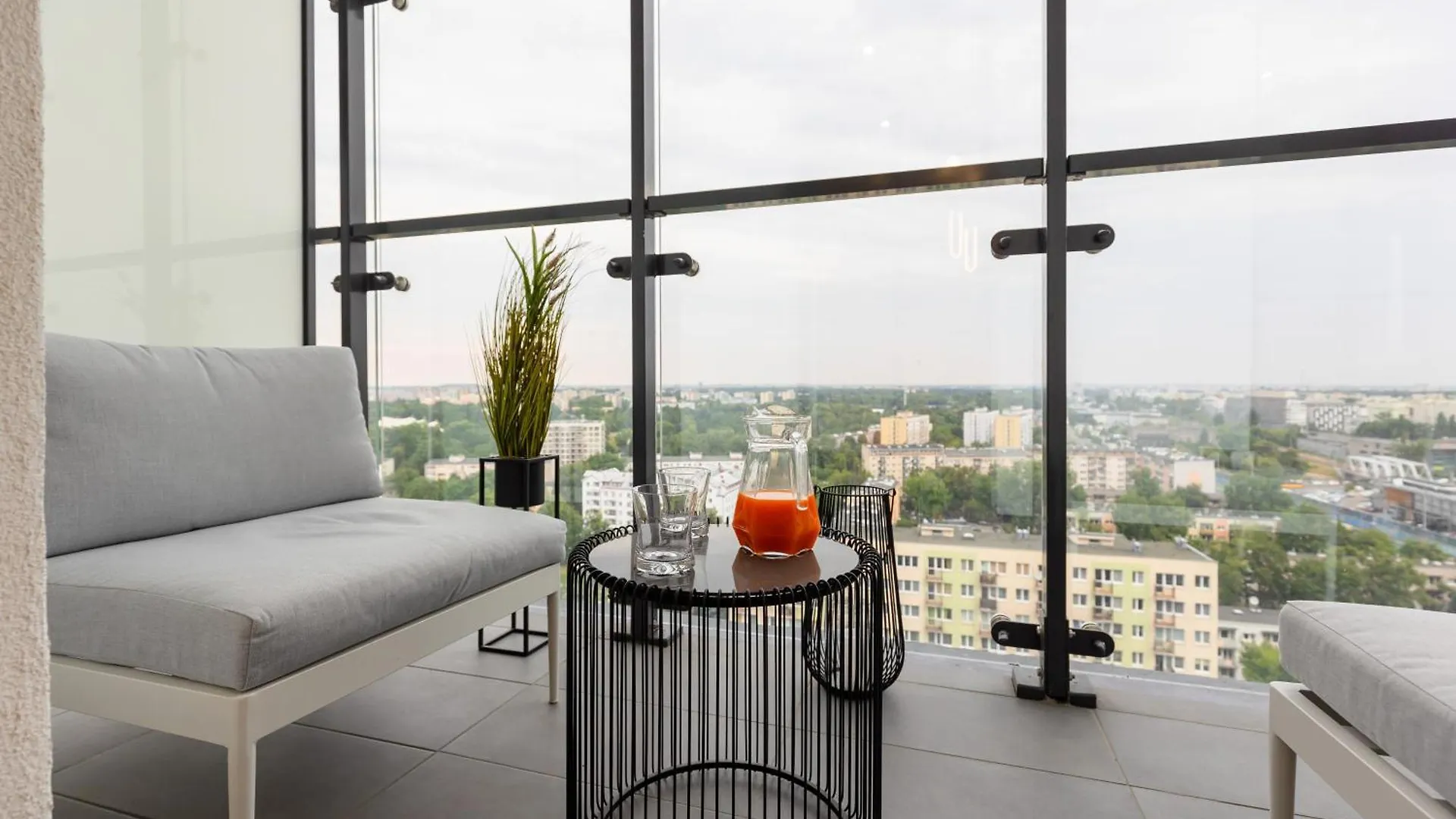 Kasprzaka Apartments With Ac & Parking By Renters Prestige Warszawa 0*,  Polska